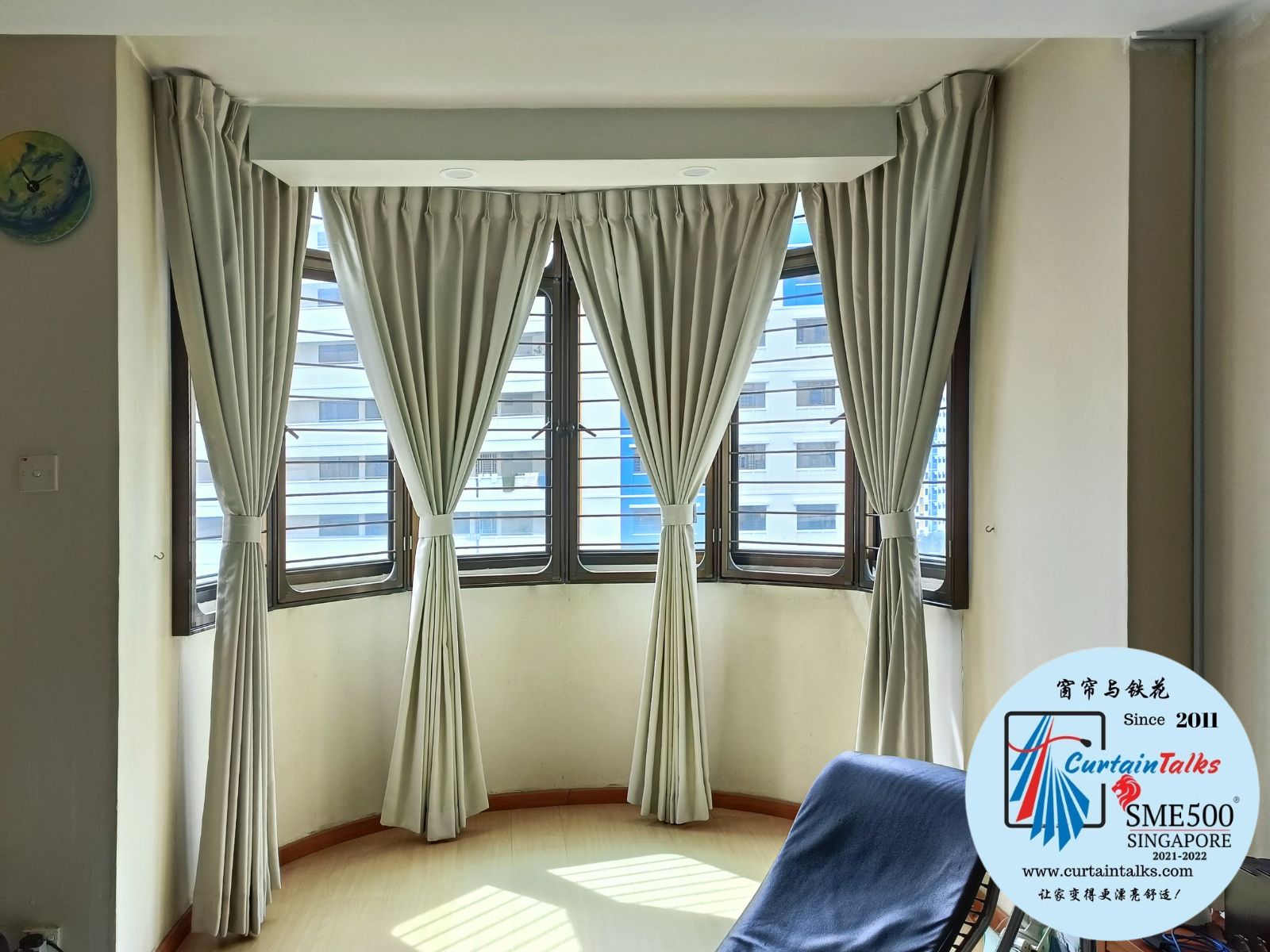 This is a Picture of Day and night curtain picture  for Singapore HDB 4 rooms flat, day and night curtain, 146 Serangoon North Ave 1